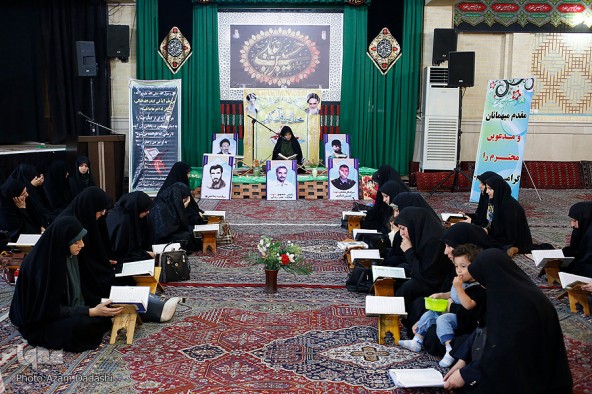 محفل انس با قرآن ویژه بانوان در قزوین