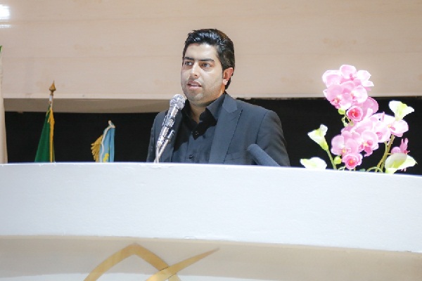 انقلاب سفید ضربه سخت بر پیکر اقتصاد کشور بود