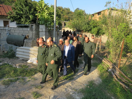 خانه&zwnj;دار شدن 50 خانواده در مازندران/ محتکرین سربازان آمریکایند