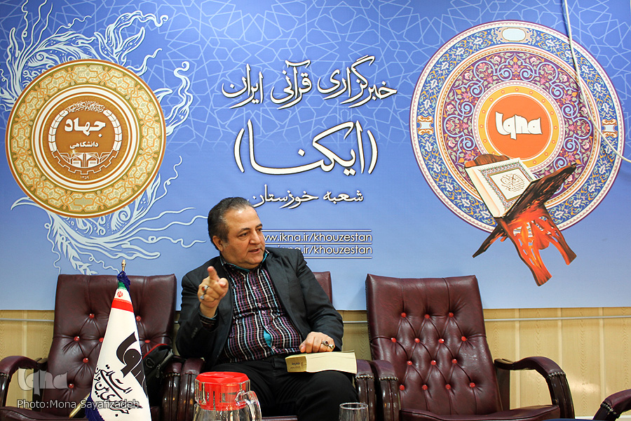 تعریف شعر دفاع مقدس و تبارشناسی آن/اولین شعر دفاع مقدس را چه کسی گفت تعریف شعر دفاع مقدس و تبارشناسی آن/اولین شعر دفاع مقدس را چه کسی گفت