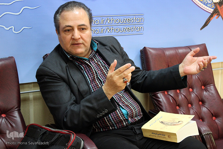 ادبیات دفاع مقدس؛ از نگاه اداری تا نگاه هویتی و وجودی/ در حق حبیب&zwnj;الله معلمی کوتاهی کرده&zwnj;ایم