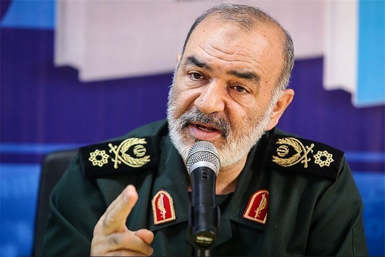 شهدا هیچگاه فراموش نمی&zwnj;شوند/ قصه شهادت داستان عزت نظام اسلامی است
