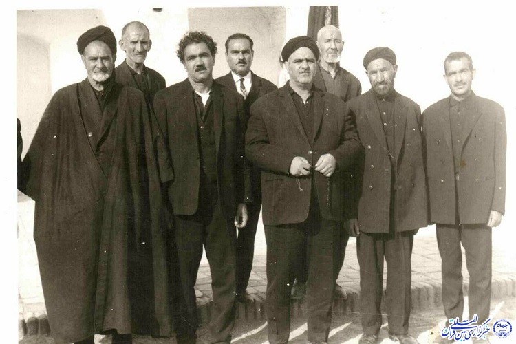 97 سال خدمت در رثای حسین(ع)