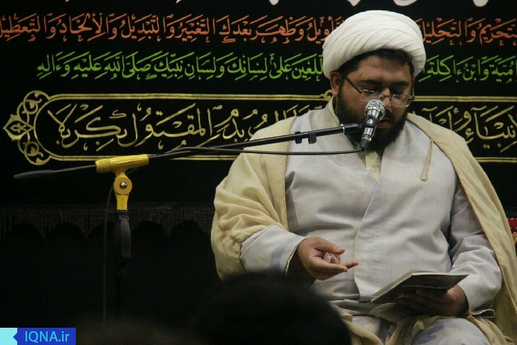 تقویت اعتقادات دینی و روحیه جهادی موجب رشد افراد جامعه می‌شود