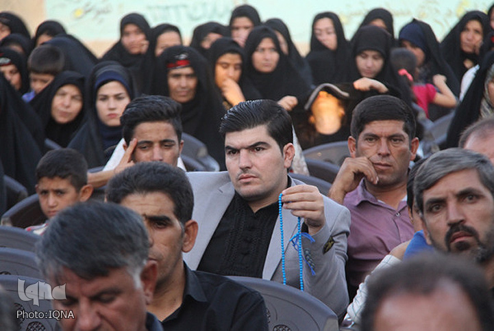 برگزاری مراسم &laquo;آبروی محله&raquo; یادبود شهید کریم کونانی در کوهدشت + عکس