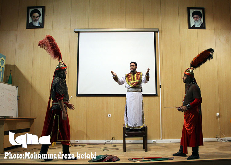 برگزاری تعزیه در جهاد دانشگاهی همدان