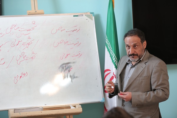 کارگاه ایده&zwnj;یابی فیلم 100 ثانیه&zwnj;ای در حوزه هنری همدان برگزار شد