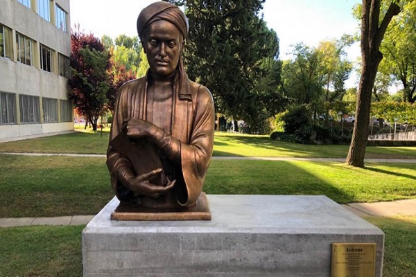 تندیس ابنسینا در دانشگاههای معتبر جهان نصب میشود تندیس ابنسینا در دانشگاههای معتبر جهان نصب میشود