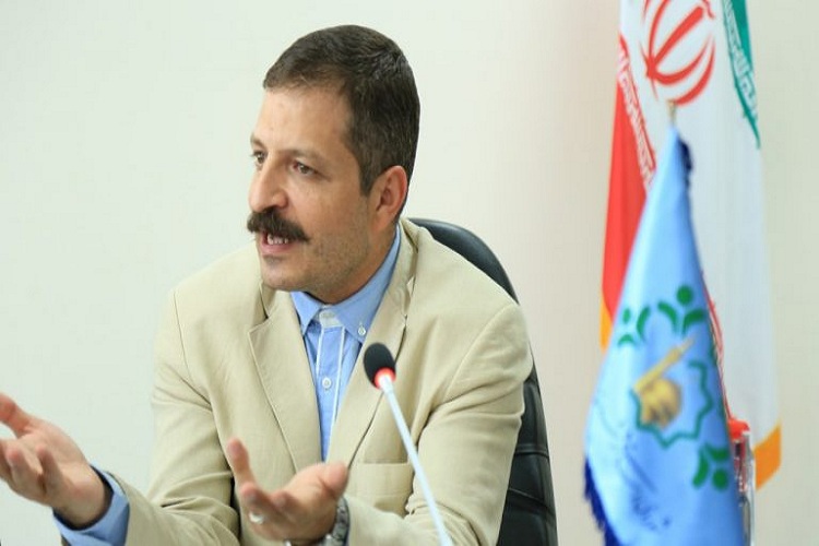 فرهنگ کتابخوانی در جامعه ما به شدت افت و کاهش یافته است