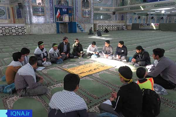 جلسه حلقه صالحین در شهرکرد + عکس