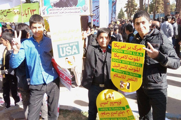 فریاد « مرگ بر امریکا» در زاهدان طنینانداز شد + عکس فریاد « مرگ بر امریکا» در زاهدان طنینانداز شد + عکس