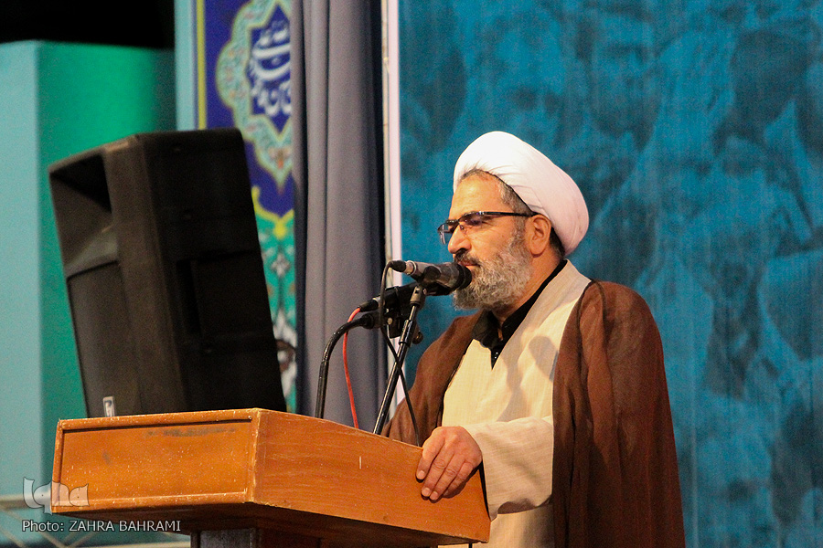 &laquo;هیهات منّاالذله&raquo;؛ شعار محوری ملت ایران در 13 آبان 97