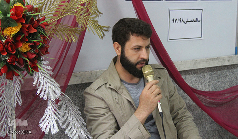 تصاویر جشن آغاز آموزش قرآن پایه اول دبستان میثم تمار کوهدشت تصاویر جشن آغاز آموزش قرآن پایه اول دبستان میثم تمار کوهدشت
