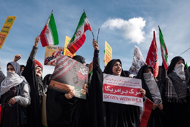 فریاد رسای &laquo;مرگ بر آمریکا&raquo; طومار دشمنی سران استکباری را در هم پیچید