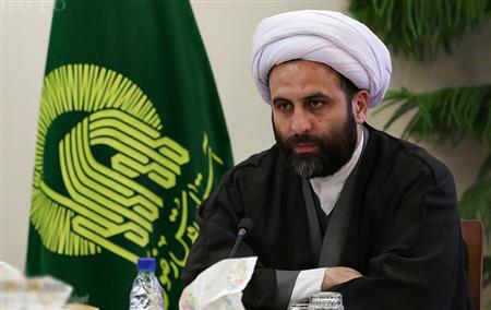 دلبستگی و محبت به ائمه اطهار از مصادیق همبستگی در ایران  است