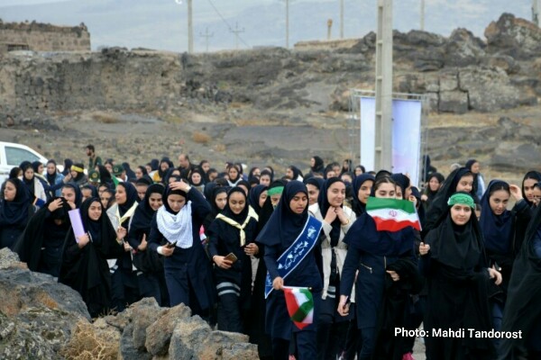 اردوهای راهیان نور، احیا کننده گفتمان انقلاب اسلامی است اردوهای راهیان نور، احیا کننده گفتمان انقلاب اسلامی است