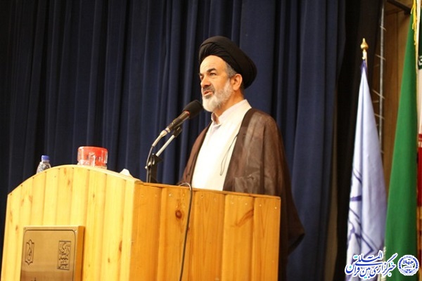 عزتمندی و ذلتگریزی مهمترین سبک زندگی اسلامی است عزتمندی و ذلتگریزی مهمترین سبک زندگی اسلامی است