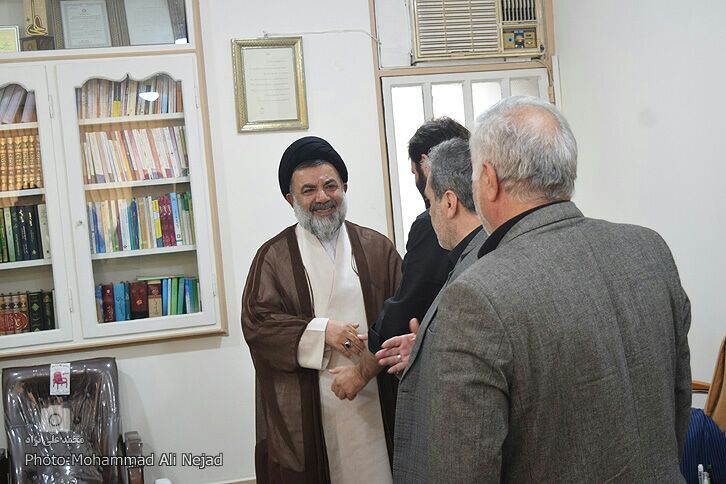 دیدار کارکنان بیمه سلامت لرستان با آیتالله میرعمادی دیدار کارکنان بیمه سلامت لرستان با آیتالله میرعمادی