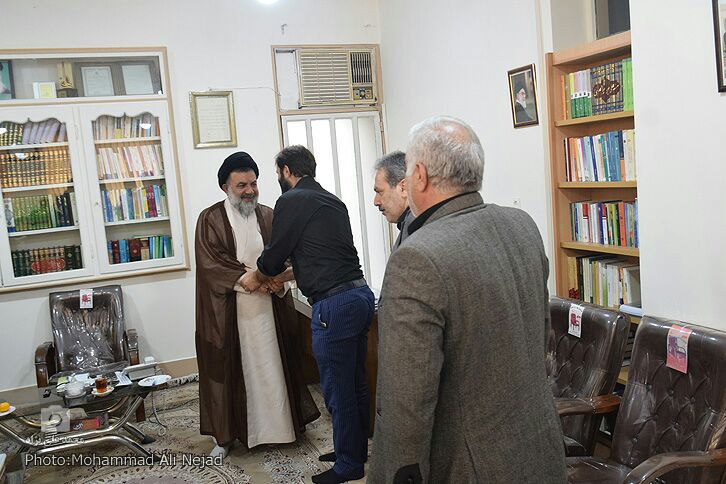 دیدار کارکنان بیمه سلامت لرستان با آیتالله میرعمادی دیدار کارکنان بیمه سلامت لرستان با آیتالله میرعمادی