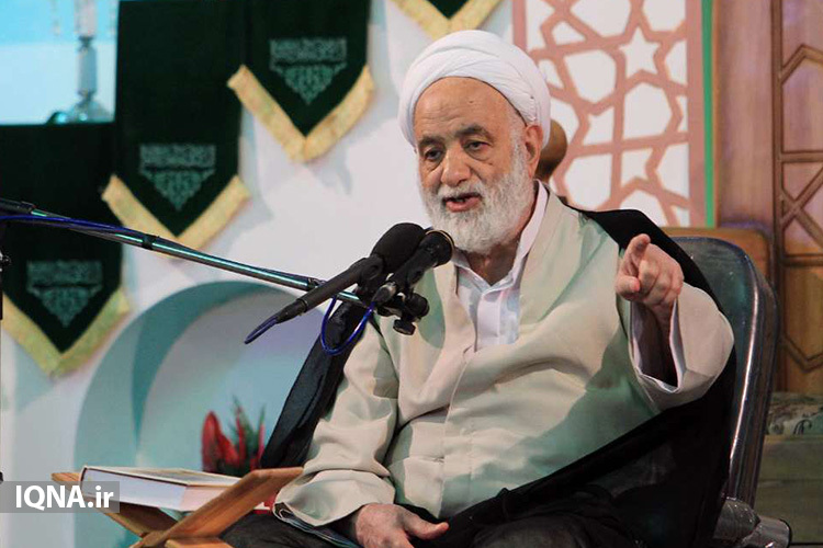 لزوم معرفی اسلام به گردشگران خارجی