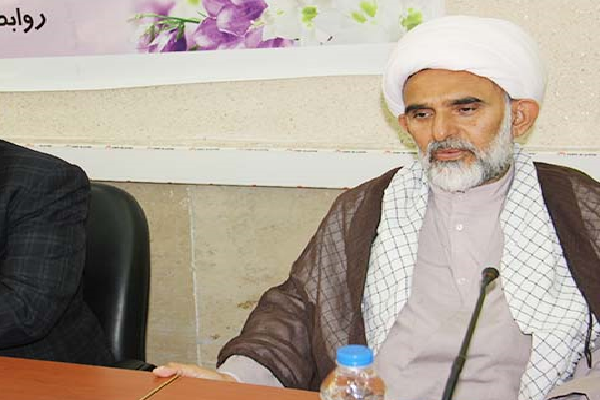 اقتدار و عزت نظام اسلامی ما به برکت خون شهداست اقتدار و عزت نظام اسلامی ما به برکت خون شهداست