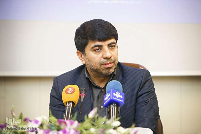 انتخاب 29 اثر برگزیده/ داوری اردکانی به عنوان استاد خادم کتاب تجلیل می‌شود