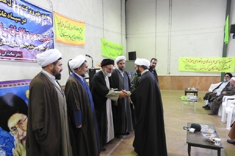 شرایط جهان اسلام با سرنوشت انقلاب گره خورده است