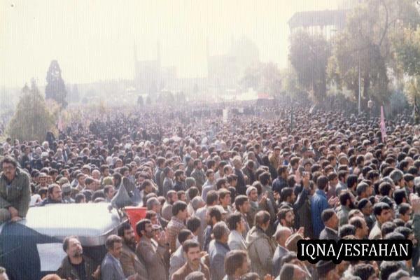 25آبان سال 62 اصفهان به روایت تصویر 25آبان سال 62 اصفهان به روایت تصویر