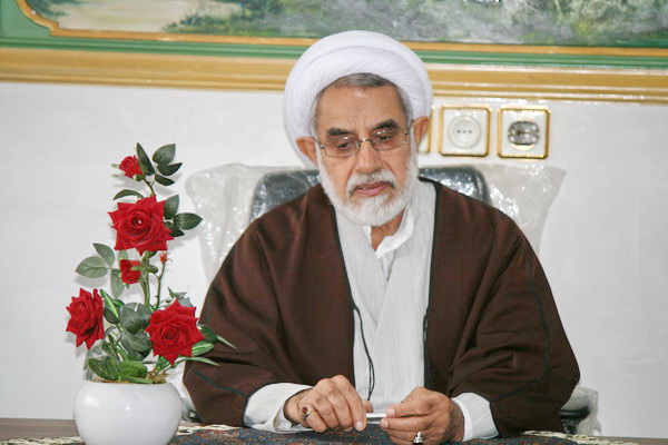 گزارش تصویری تجلیل از هشت حافظ قرآن مازندران در نکا