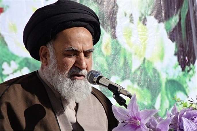 قدرت آمریکا رو به افول است