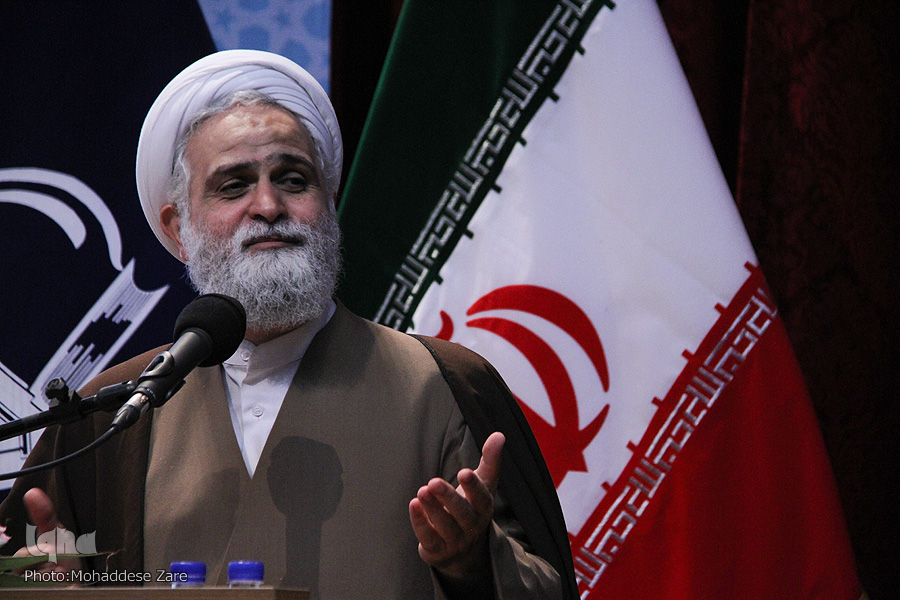 مسئولان باید بستر مناسبی را برای بروز استعدادهای جوانان فراهم آورند