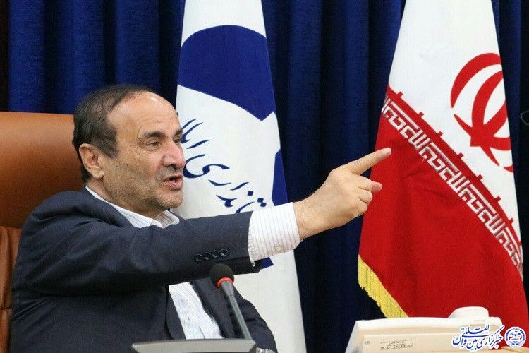 ضرب&zwnj;الاجل استاندار ایلام به مدیران