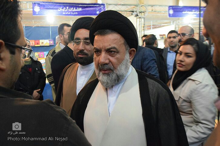 گزارش تصویری دوازدهمین نمایشگاه بزرگ کتاب لرستان