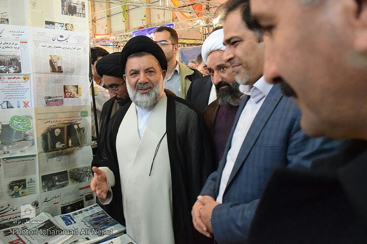 گزارش تصویری دوازدهمین نمایشگاه بزرگ کتاب لرستان