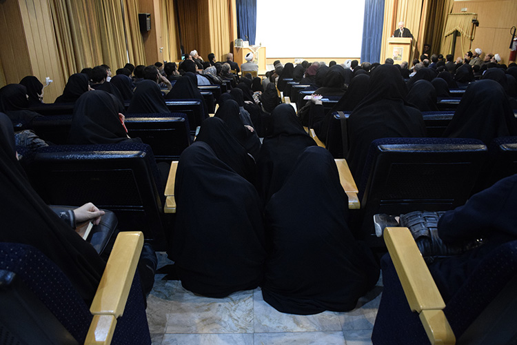 سخنرانی دکتر دینانی