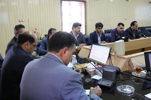 برگزاری نشست شورای توسعه فعالیت&zwnj;های قرآنی آموزش&zwnj;وپرورش یزد+عکس