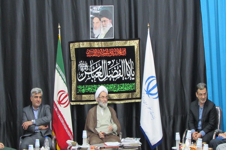 برنامه های دینی و مذهبی در عرصه فرهنگی انجام شود