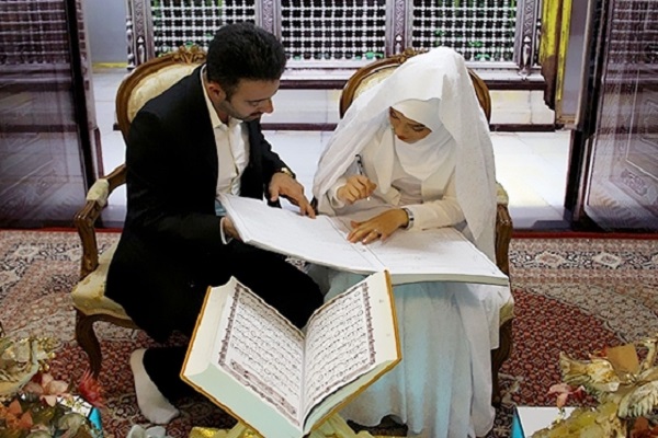 رونق مراسم عقد در آستان حضرت عبدالعظیم(ع)