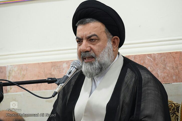 گزارش تصویری دیدار بسیجیان با آیت&zwnj;الله میرعمادی