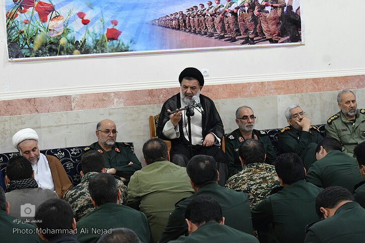 گزارش تصویری دیدار بسیجیان با آیت&zwnj;الله میرعمادی
