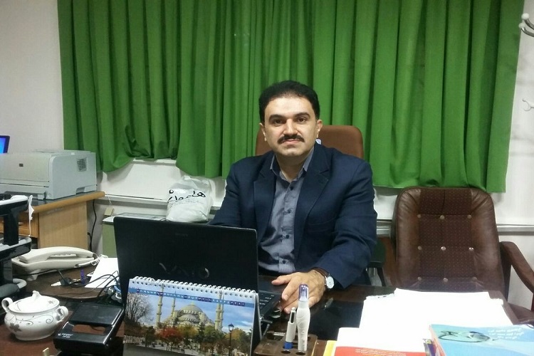 برگزاری محفل انس با قران در دانشگاه علوم پزشکی کردستان برگزاری محفل انس با قران در دانشگاه علوم پزشکی کردستان