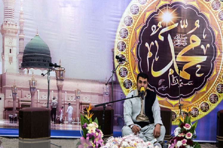 بزرگترین مراسم مولودخوانی کشور در مسجد جامع سنندج برگزار شد