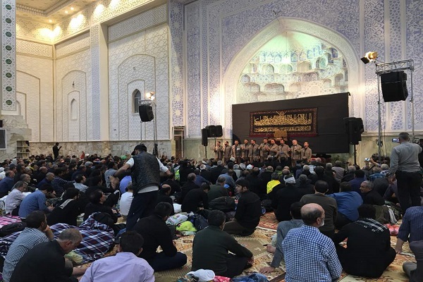 حضور گروه تواشیح محمدرسول‌الله(ص) در پیاده روی اربعین + عکس