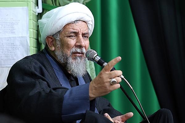 پیادهروی اربعین زمینهساز ظهور امام زمان (عج) است پیادهروی اربعین زمینهساز ظهور امام زمان (عج) است