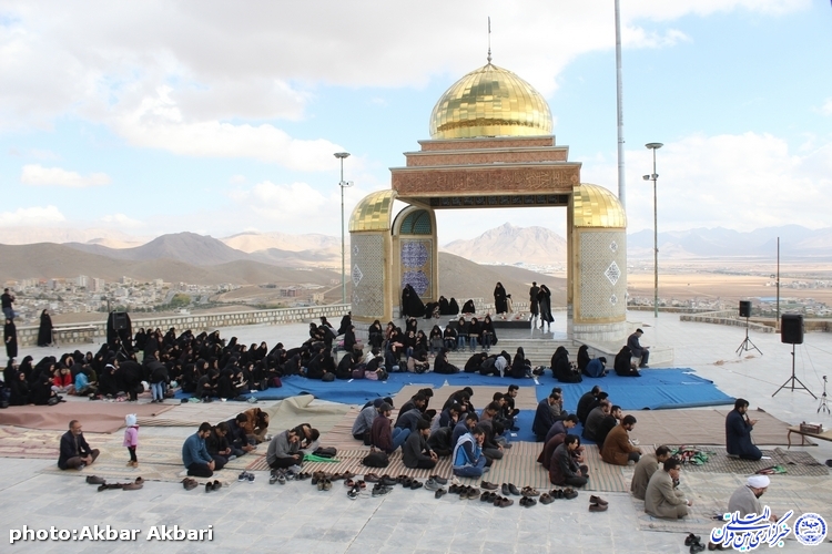 گزارش تصویری| پیاده&zwnj;روی دانشجویان شهرکردی در آستانه اربعین