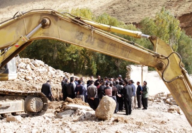 خیرین کشوری به یاری دانش&zwnj;آموزان روستای گرماش شتافتند