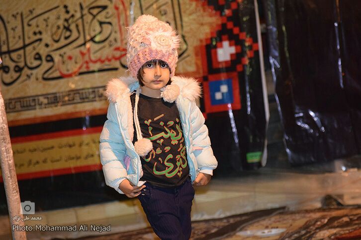 گزارش تصویری از خدمت&zwnj;رسانی به زائران اربعین در موکب&zwnj;های خرم&zwnj;&lrm;آباد