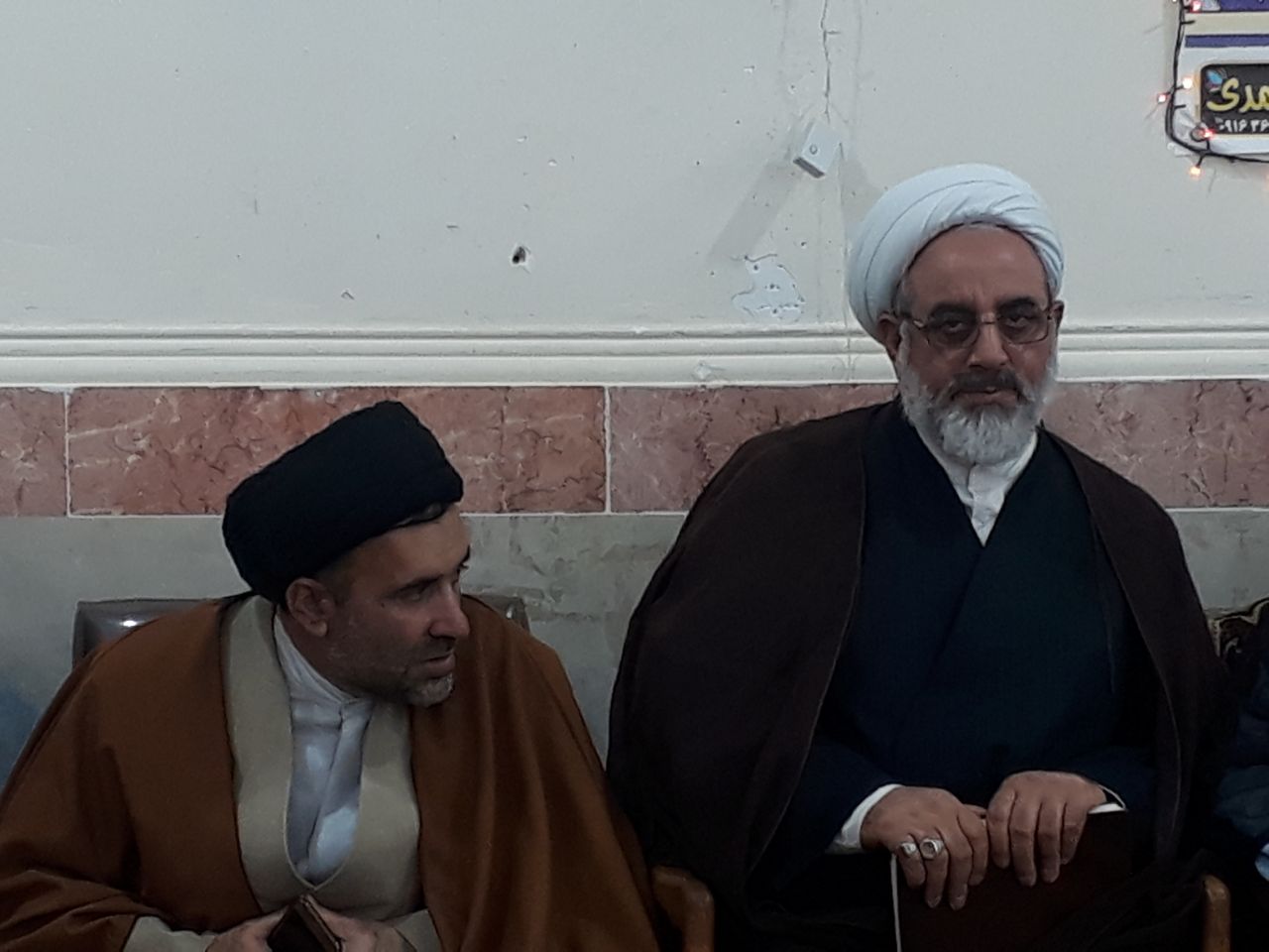مراسم عمامه&zwnj;گذاری طلاب حوزه علمیه لرستان برگزار شد + عکس