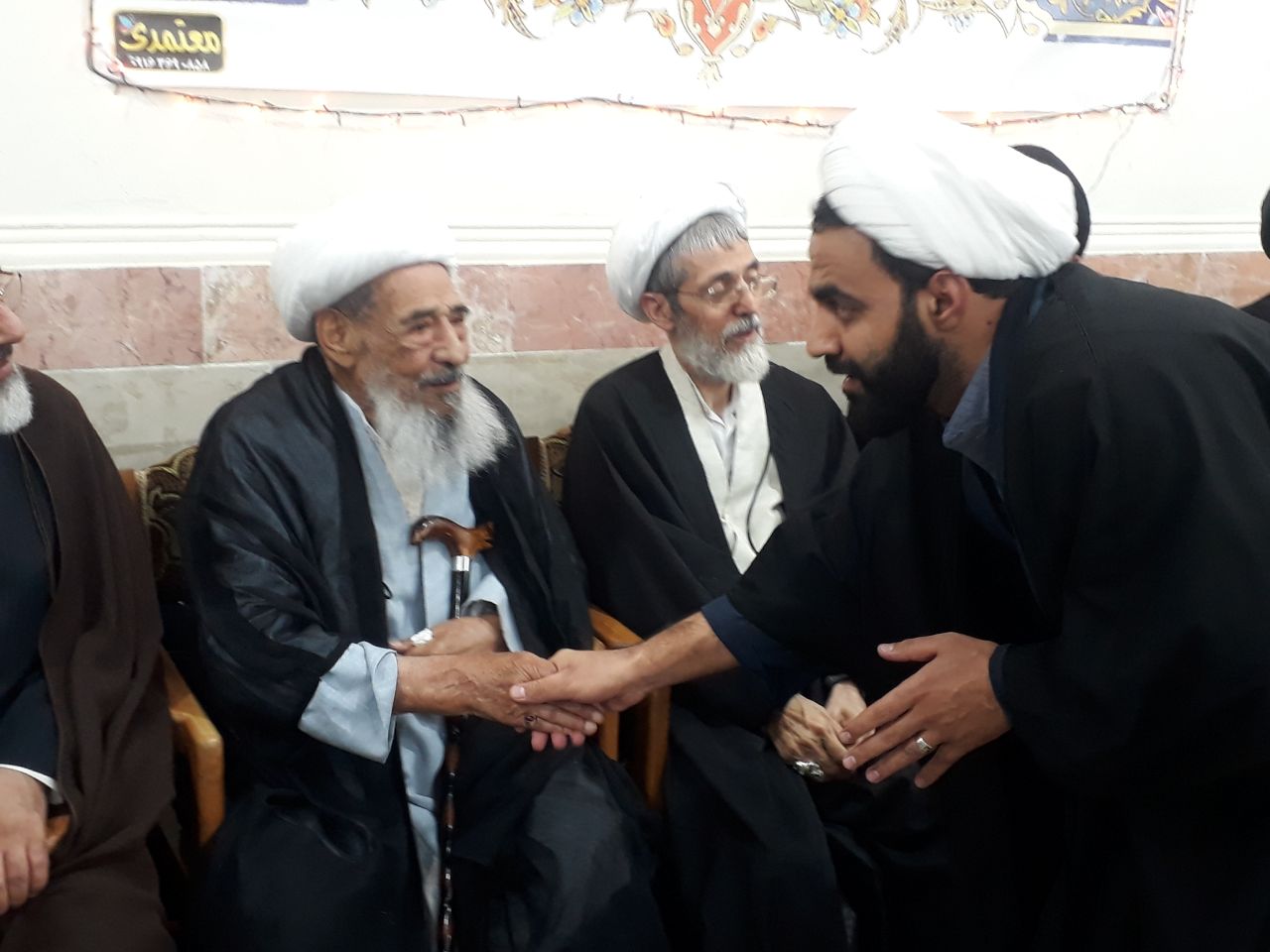 مراسم عمامه&zwnj;گذاری طلاب حوزه علمیه لرستان برگزار شد + عکس