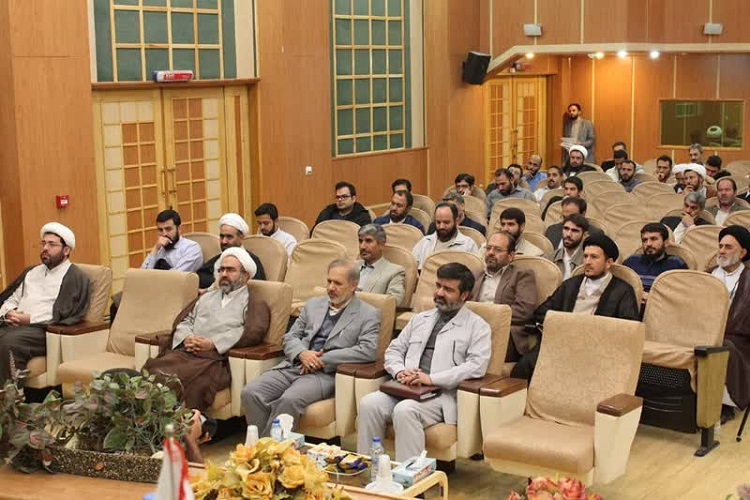 مدافعان حرم از همه بشریت دفاع کردند